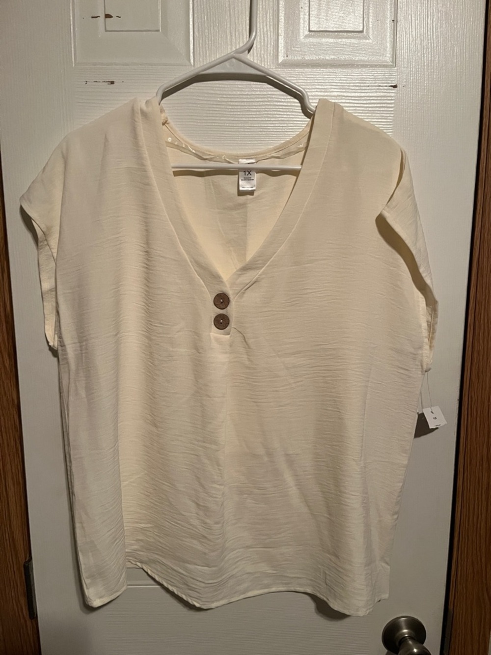 just be Cream V-Neck Short Sleeve Blouse with Wooden Buttons